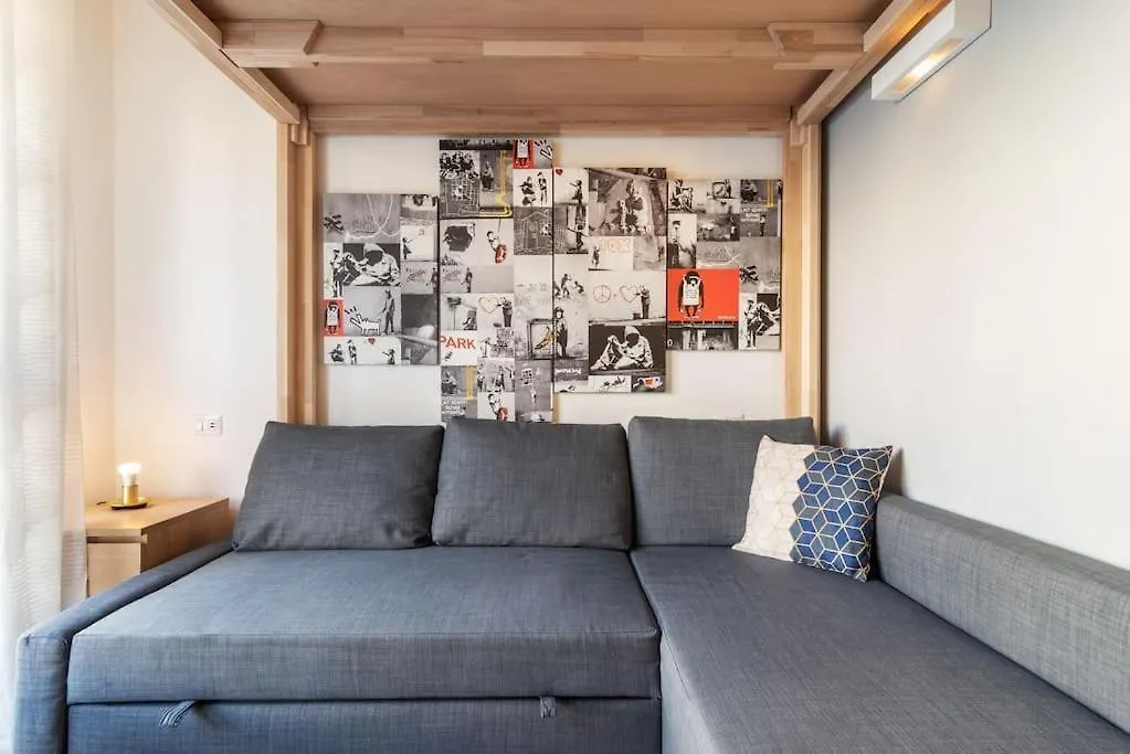 Da Francesco - Ampio Monolocale Soppalcato Apartamento Milão